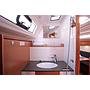Book yachts online - sailboat - Bavaria Cruiser 37 - Black Pearl - rent