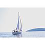 Book yachts online - sailboat - Bavaria 37 Cruiser - SILVIJA - rent