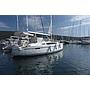 Book yachts online - sailboat - Bavaria Cruiser 33 - BURIN  - rent