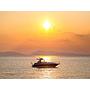 Book yachts online - motorboat - Monterey 375 SY - Red Dragon - rent