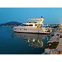 Book yachts online - motorboat - Posillipo Technema 68 - Sofia - rent