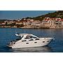 Book yachts online - motorboat - Sealine SC35 - Lara - rent