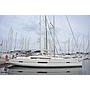 Book yachts online - sailboat - Dufour 520 GL - Greenleaf - rent