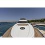 Book yachts online - motorboat - Sunseeker Manhattan 84 - SKYWATER - rent