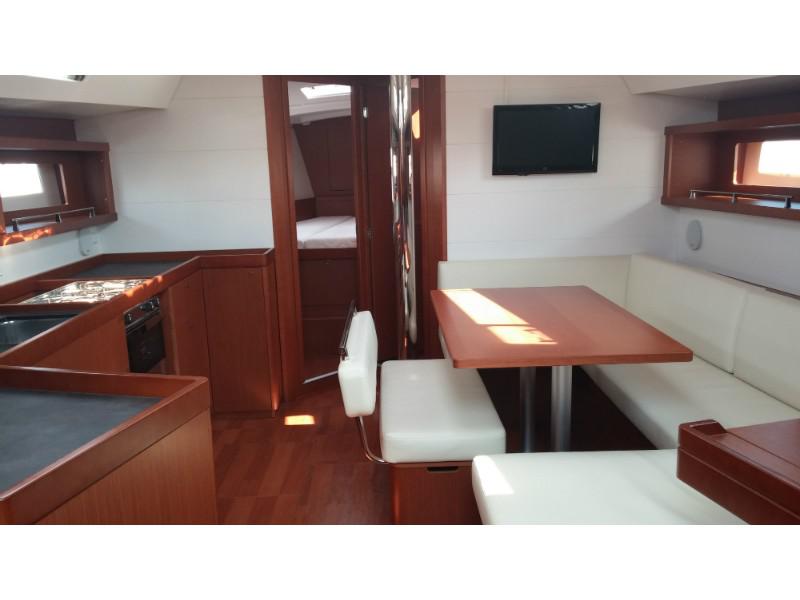 Book yachts online - sailboat - Oceanis 45 - Aida - rent