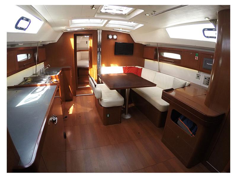 Book yachts online - sailboat - Oceanis 46 - Harmony - rent