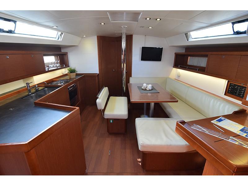 Book yachts online - sailboat - Oceanis 45 - Semiramis - rent