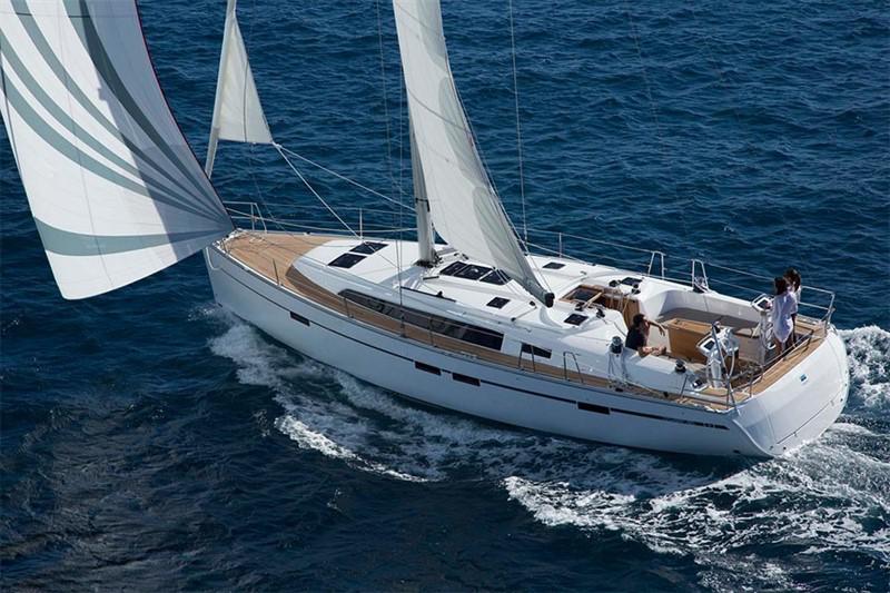 Book yachts online - sailboat - Bavaria Cruiser 51 - Gin Tonic - rent