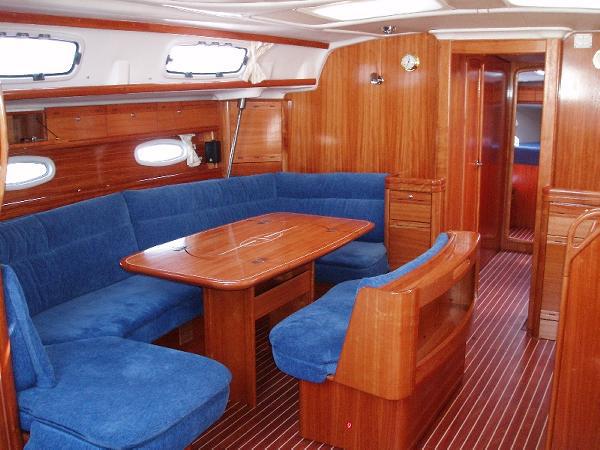 Book yachts online - sailboat - Bavaria 50 Cruiser - S/Y Queen Rania - rent