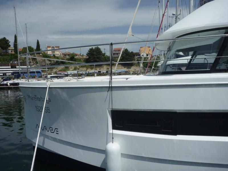 Book yachts online - powercatamaran - MY 37- 4. cab. - MareTortuga - rent