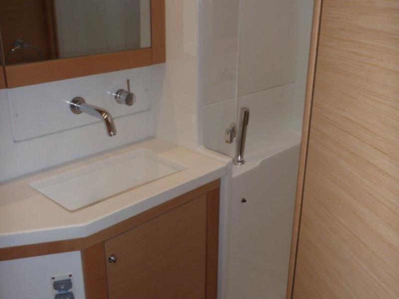 Book yachts online - catamaran - Lagoon 450 Sport (4+2 cab.) - Oryx - rent