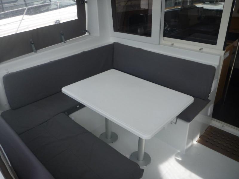 Book yachts online - catamaran - Lagoon 40 (4+2 cab.) - 4 YOU - rent
