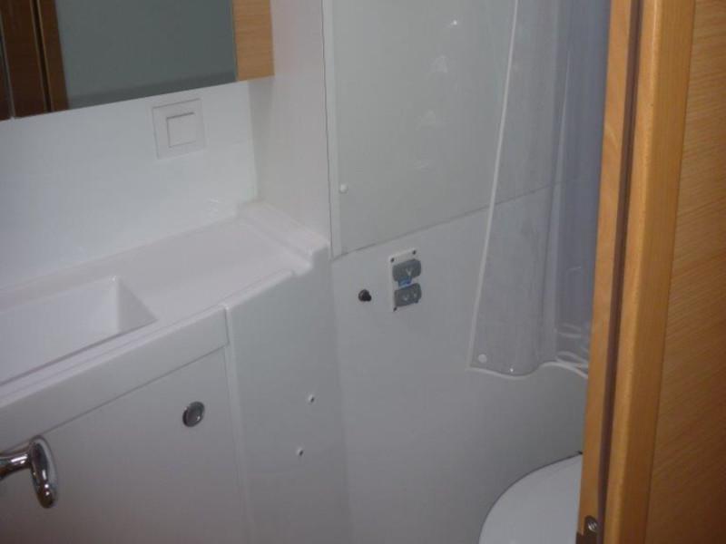 Book yachts online - catamaran - Lagoon 40 (4+2 cab.) - 4 YOU - rent