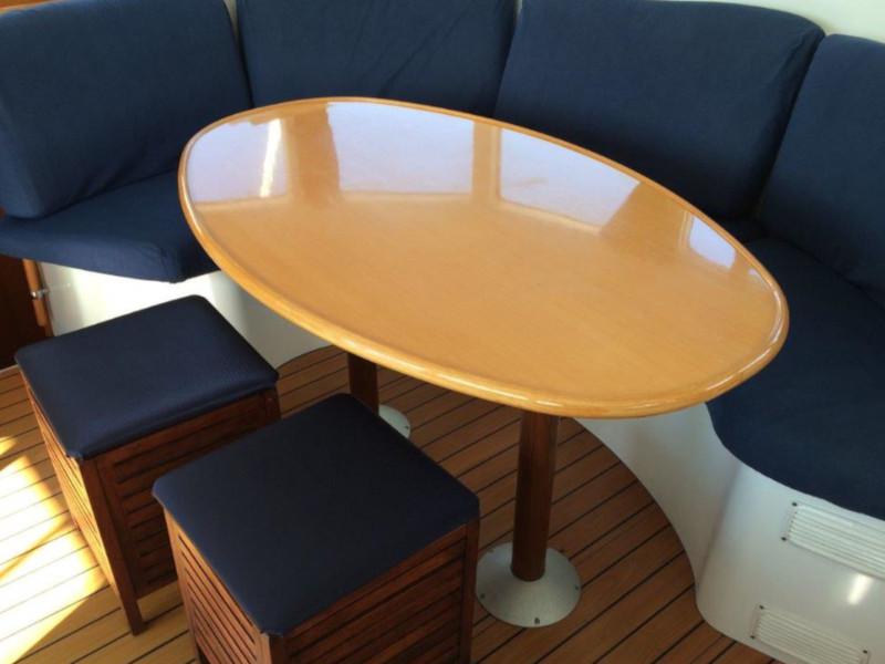 Book yachts online - catamaran - Lagoon 380 (4+2 cab.) - Twin Star - rent