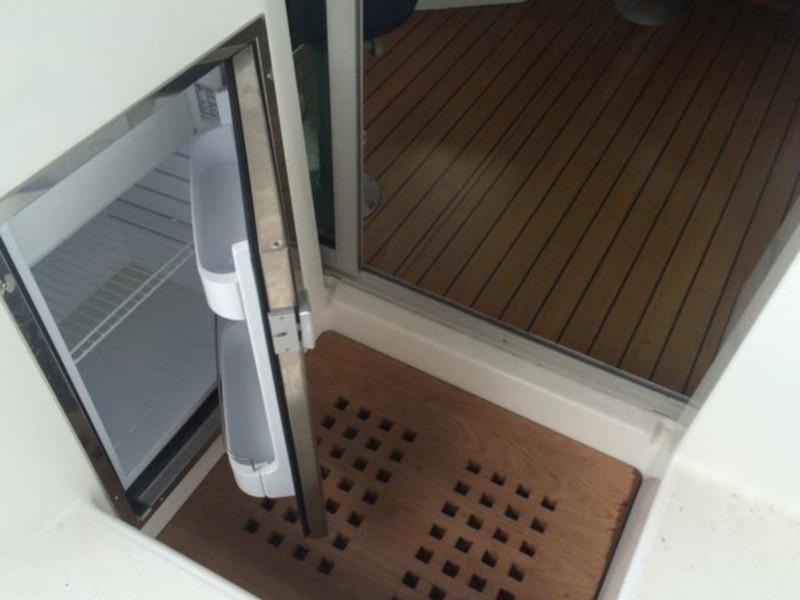 Book yachts online - catamaran - Lagoon 380 (4+2 cab.) - Twin Star - rent