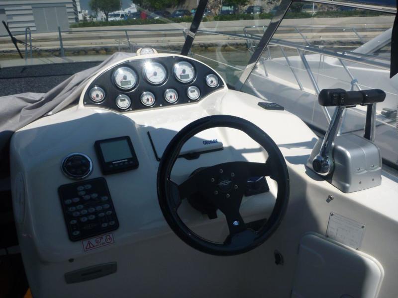 Book yachts online - motorboat - BMB 37 Sport - MareAngelo - rent