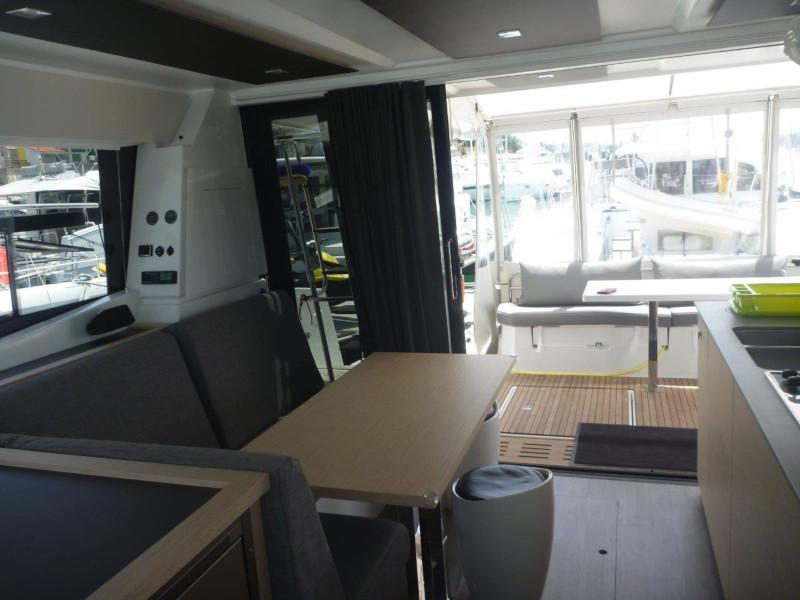 Book yachts online - powercatamaran - MY 37- 3 cab. - Mon Ami - rent