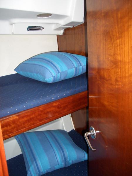 Book yachts online - sailboat - Oceanis 423 - Morgana - rent