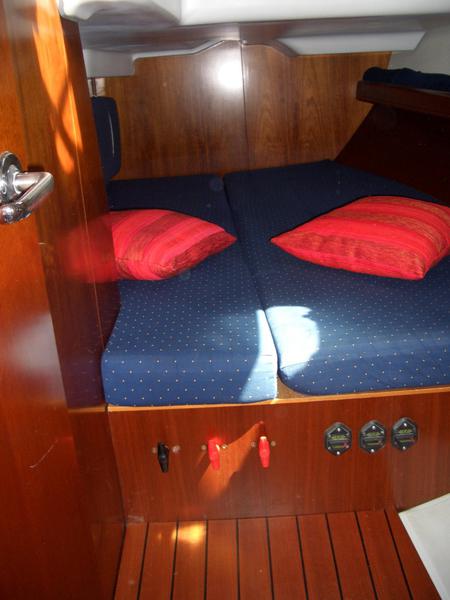 Book yachts online - sailboat - Oceanis 423 - Morgana - rent