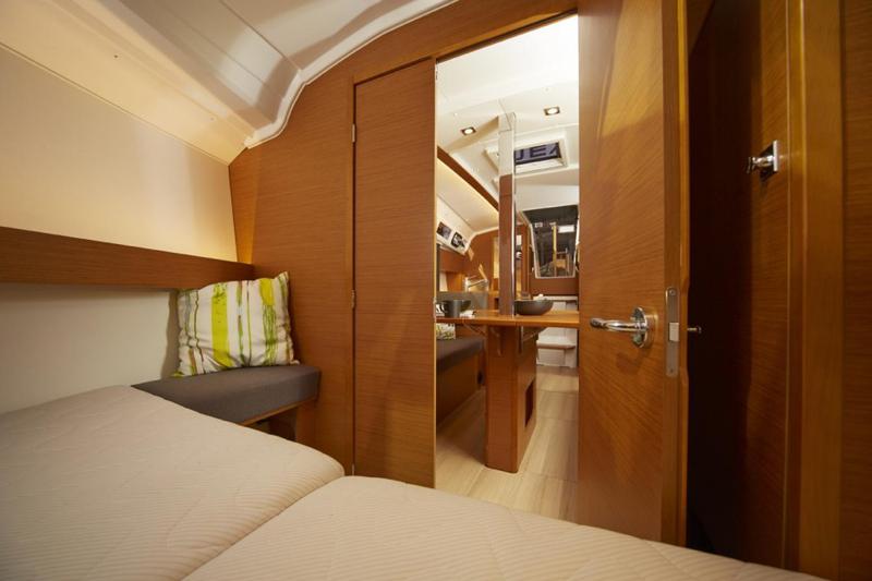 Book yachts online - sailboat - Sun Odyssey 349 - Krill - rent