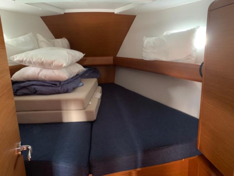 Book yachts online - sailboat - Sun Odyssey 449 - Nashira - rent
