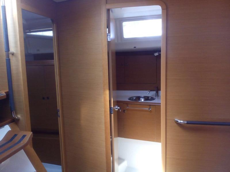 Book yachts online - sailboat - Sun Odyssey 439 - Roberta - rent
