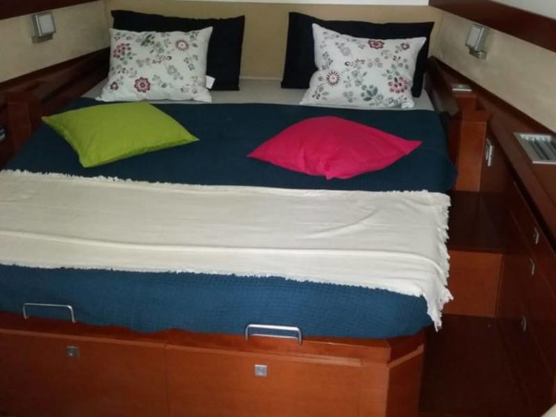 Book yachts online - sailboat - CNB Bordeaux 60 - AnnaBolina - rent