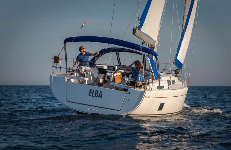 Book yachts online - sailboat - Hanse 418 - Elba - rent