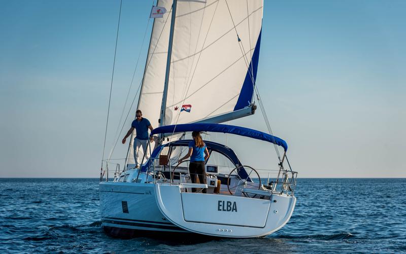 Book yachts online - sailboat - Hanse 418 - Elba - rent