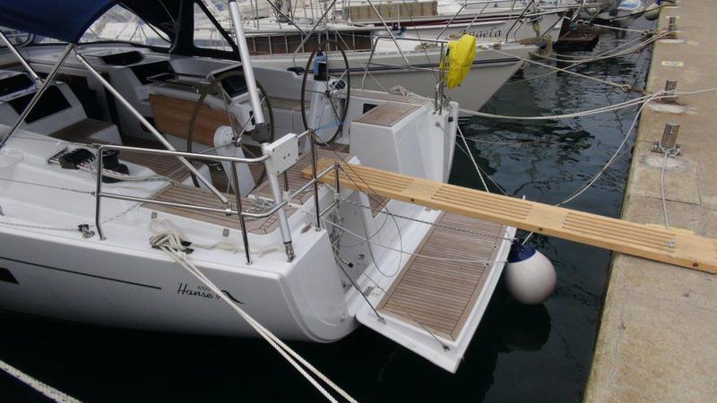 Book yachts online - sailboat - Hanse 455 - Beata - rent