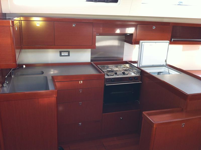 Book yachts online - sailboat - Oceanis 55 - Freedom2020 (skippered) - rent