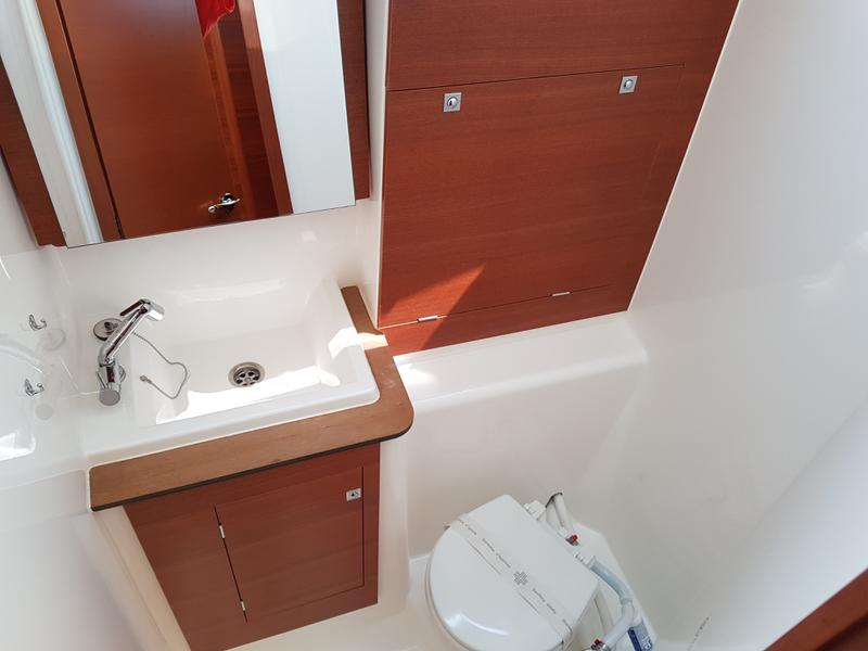Book yachts online - sailboat - Dufour 460 Grand Large - Mirjana - rent
