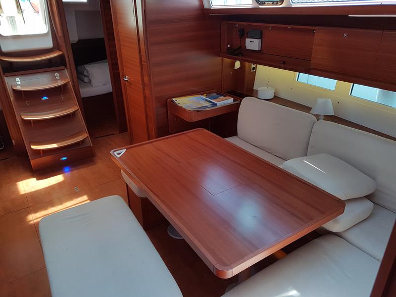 Book yachts online - sailboat - Dufour 460 Grand Large - Mirjana - rent