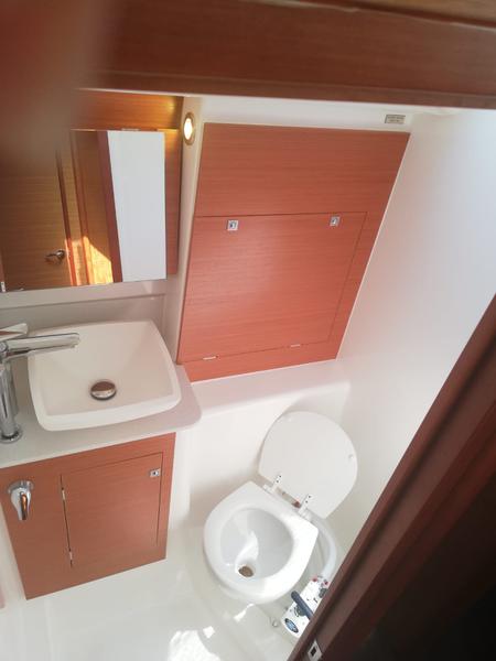 Book yachts online - sailboat - Dufour 460 Grand Large - Cetina - rent