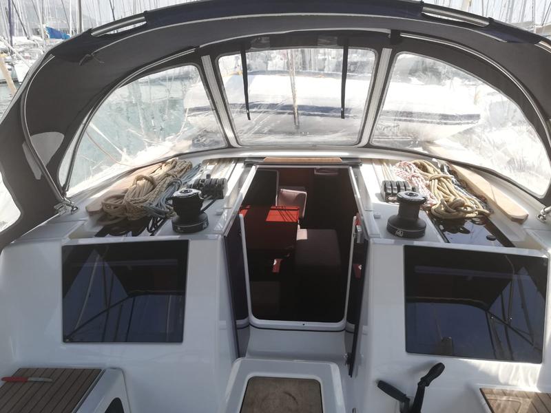Book yachts online - sailboat - Dufour 460 Grand Large - Cetina - rent