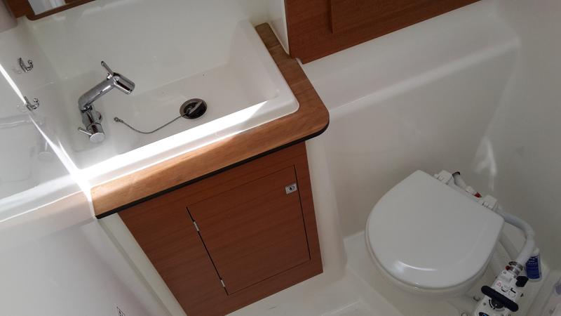 Book yachts online - sailboat - Dufour 460 Grand Large - Lunga - rent