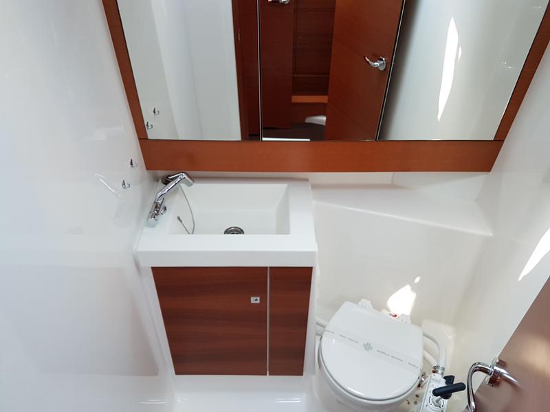 Book yachts online - sailboat - Dufour 412 Grand Large - Apus - rent