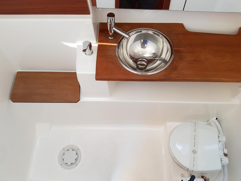Book yachts online - sailboat - Dufour 412 Grand Large - Apus - rent