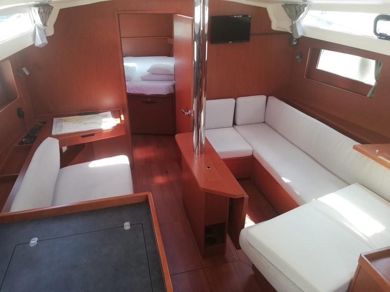 Book yachts online - sailboat - Oceanis 41.1 - Lavanda - rent