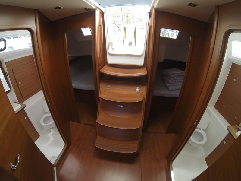 Book yachts online - sailboat - Dufour 460 Grand Large - Olipa - rent