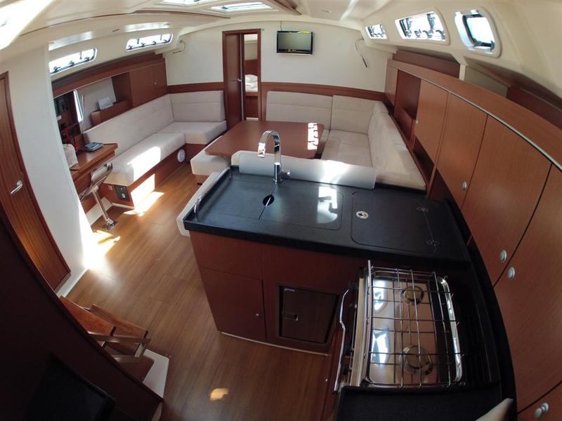 Book yachts online - sailboat - Hanse 445 - Silba I - rent