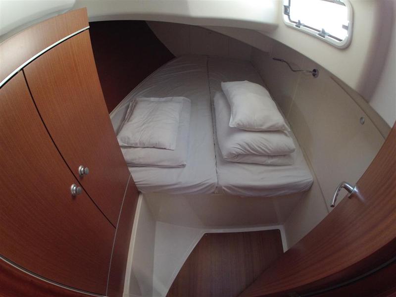 Book yachts online - sailboat - Hanse 445 - Silba I - rent