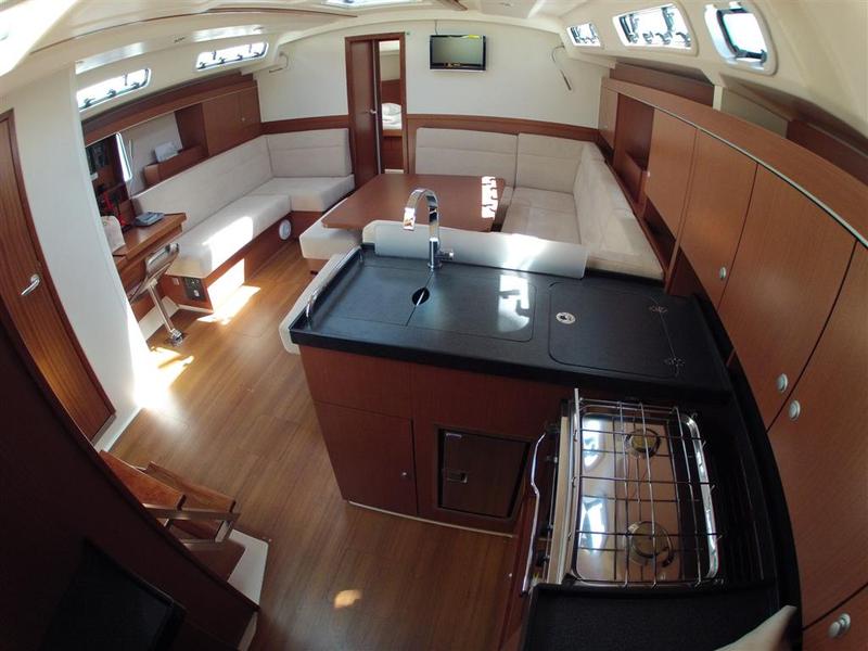 Book yachts online - sailboat - Hanse 445 - Silba I - rent