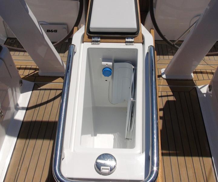 Book yachts online - sailboat - Hanse 455 - Vitae - rent