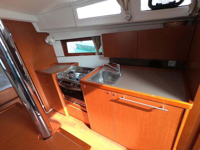 Book yachts online - sailboat - Oceanis 35.1 - Abeona - rent
