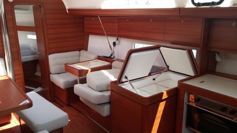 Book yachts online - sailboat - Dufour 410 Grand Large - Olib - rent