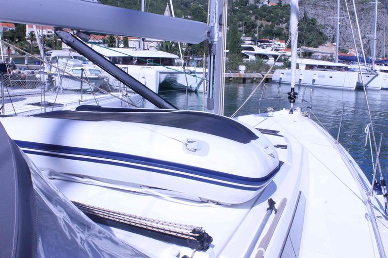 Book yachts online - sailboat - Dufour 430 Grand Large - Marlera - rent