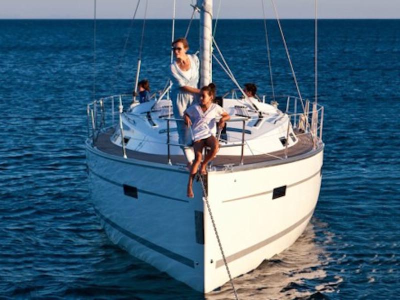 Book yachts online - sailboat - Bavaria 40 - Vlassis - rent