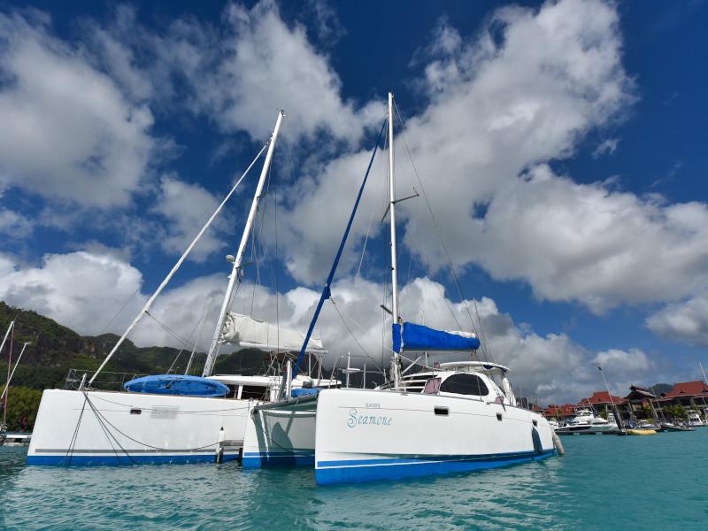Book yachts online - catamaran - Leopard 40 - Seamone - rent