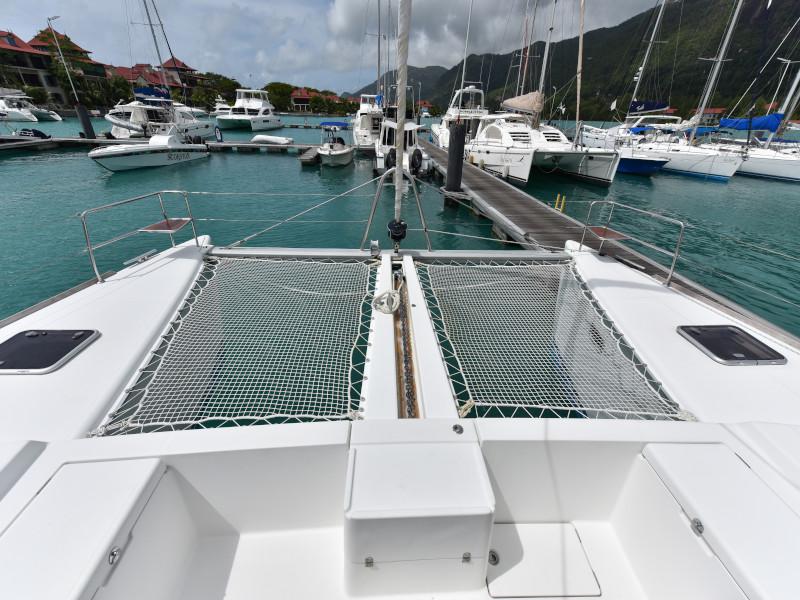 Book yachts online - catamaran - Lagoon 440 - Mystikal - rent